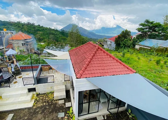 Aurora House *